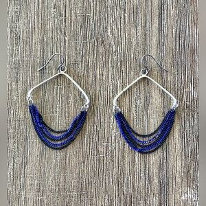 Women’s metal fashion jewelry dangle earrings, black and dark blue chain draped